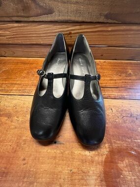 David Tate Black Leather T-Strap Heels